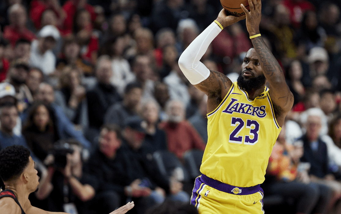 关于克里夫兰骑士训练开放日，清晨战术微调引欢呼，意甲在即，年轻球员得到机会的信息