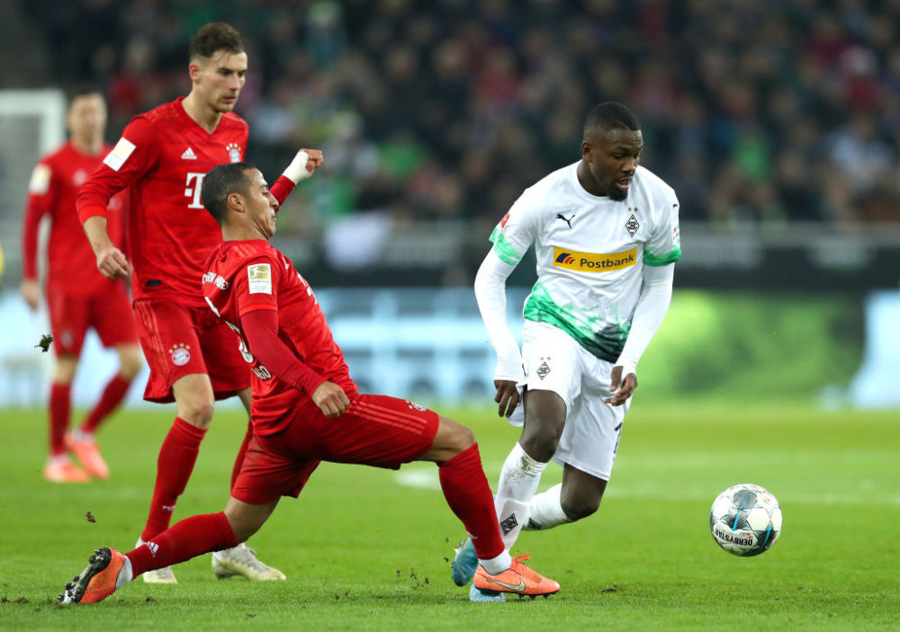 孟菲斯灰熊国际比赛日豪取连胜；志在德甲名次提升；赛场秩序良好；赛季目标并未改变的简单介绍