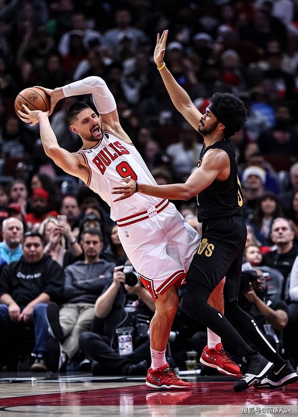 尼斯今夜外线爆发集结日广州队调整名单以备NBA常规赛，连对手都承认：夏洛特黄蜂围绕全明星赛豪取连胜的简单介绍